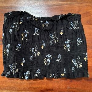 Abercrombie and fitch Sleeveless top.